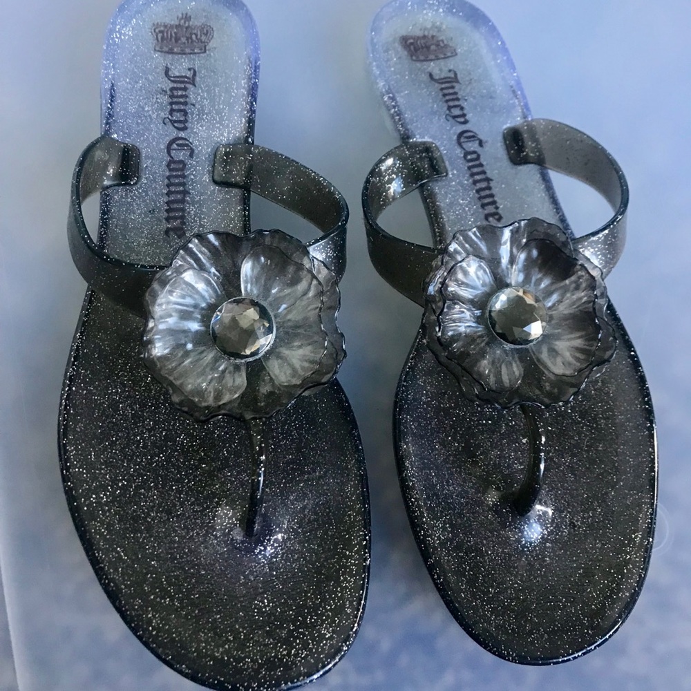 Juicy Couture Size 9 Flip Flops